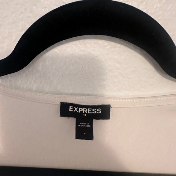 Express top - Picture 2 of 3